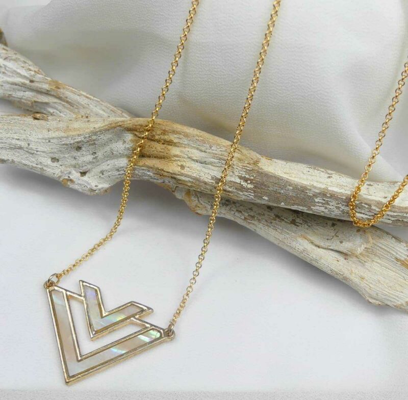 Collier Asarine