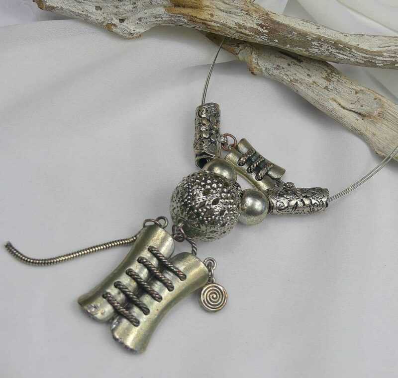 Collier Dalhia