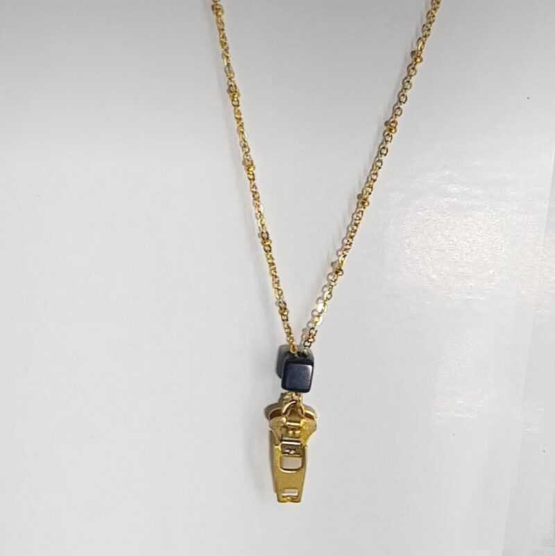 Collier Fermeture Eclair 1